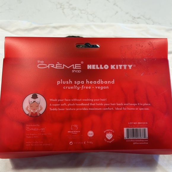 NWT The Crème Shop Hello Kitty Plush Spa Headband - Picture 3 of 6